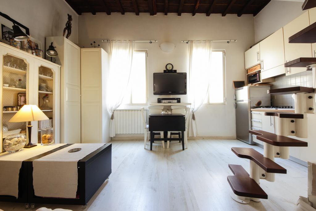 Апартаменты Studio Santa Maria Novella Флоренция Экстерьер фото