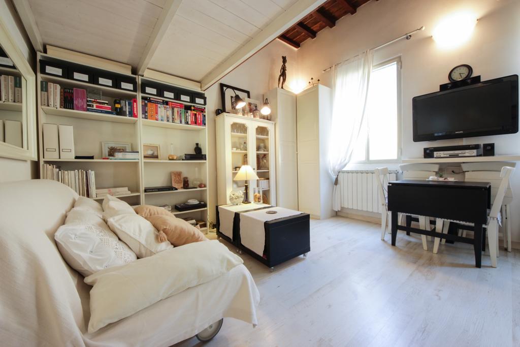 Апартаменты Studio Santa Maria Novella Флоренция Экстерьер фото